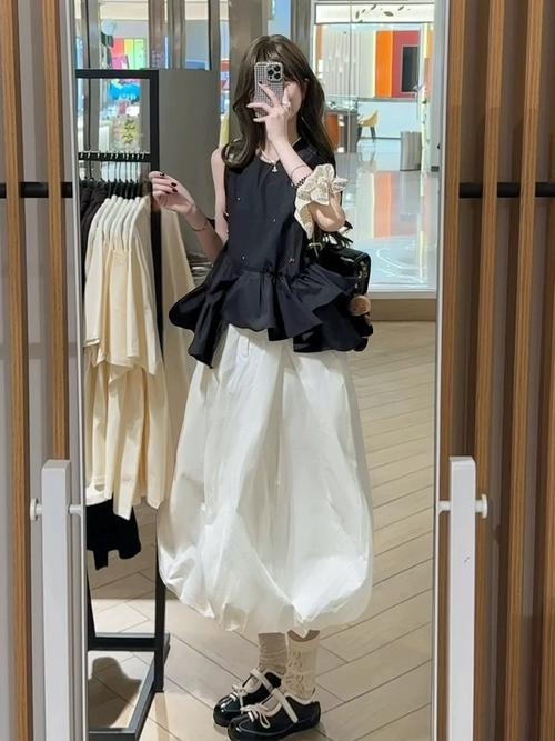 半身裹裙怎么搭配上衣图片