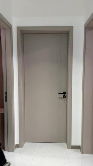 卡其灰是什么颜色