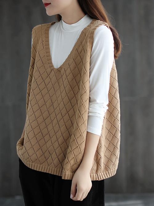 棕色背心怎么搭配裤子