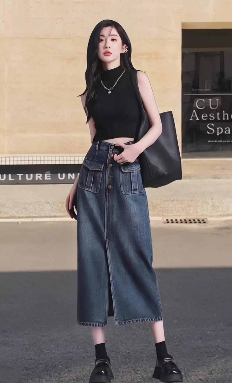 中长牛仔短裙怎么搭配图片