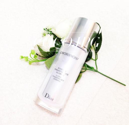 迪奥雪精灵洗面奶效果