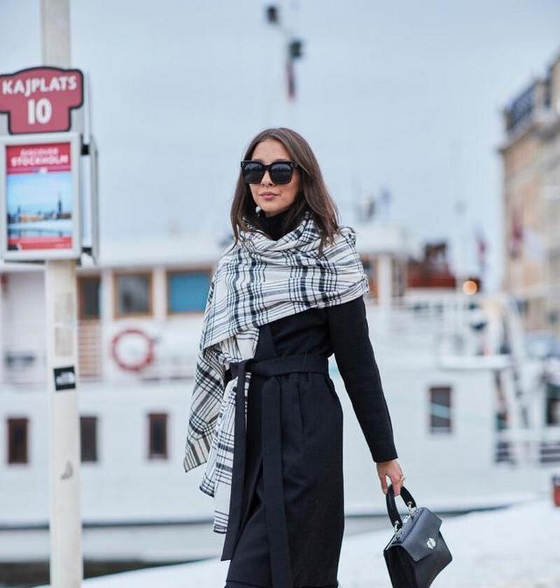 羊毛白的衣服怎么搭配什么围巾