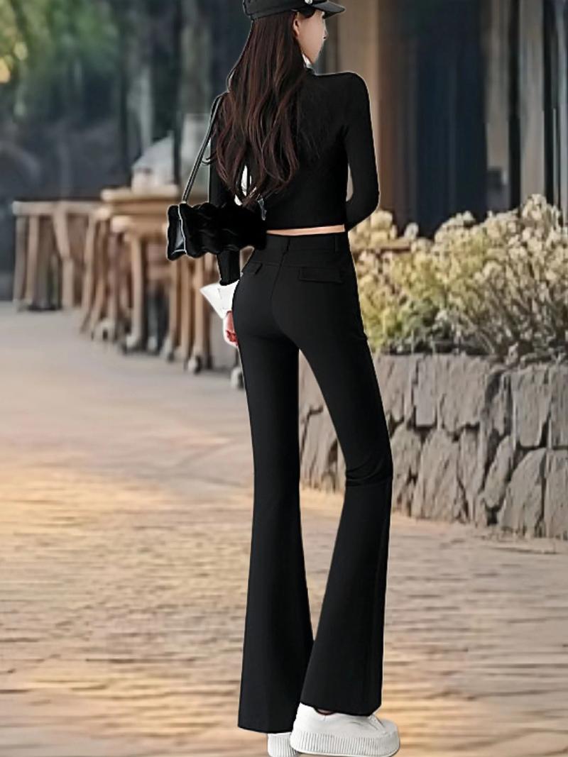 修身黑裤怎么搭配