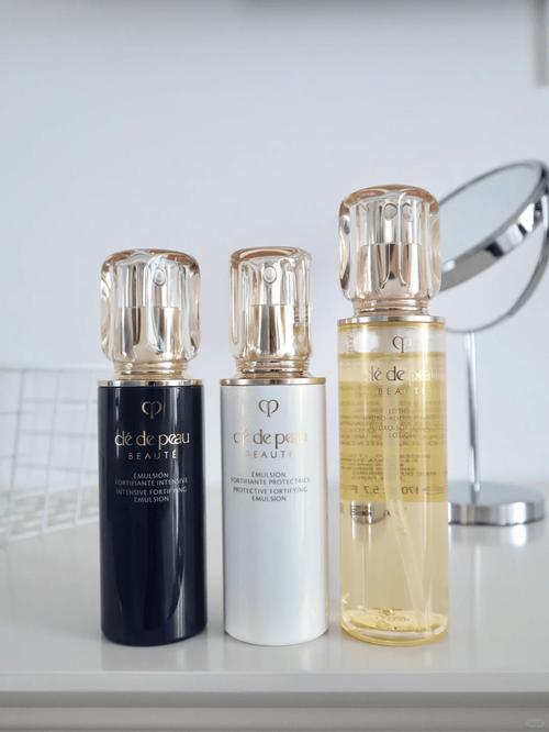 30岁左右适合什么护肤品