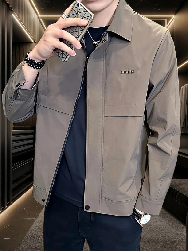 秋季男休闲上衣怎么搭配