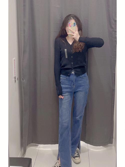 牛仔长开衫怎么搭配什么裤子好看吗