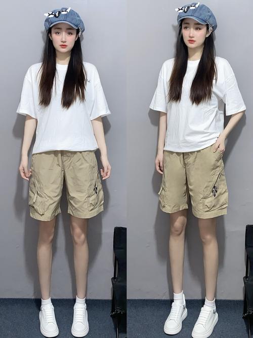 工装短裤配什么上衣