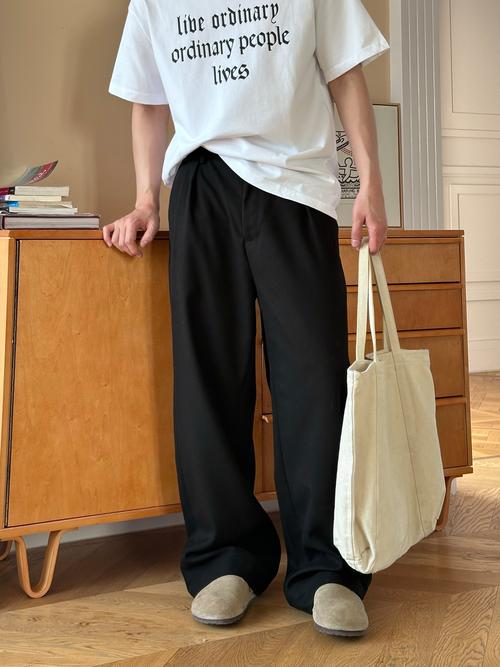 黑色西裤搭配什么上衣