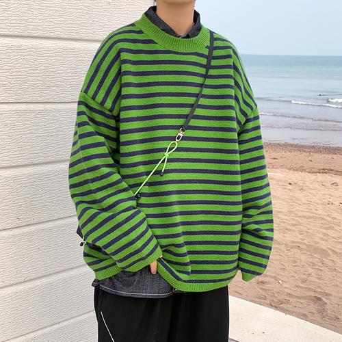 男生穿绿色毛衣怎么搭配衣服好看图片