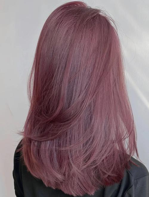 流行什么颜色的发型