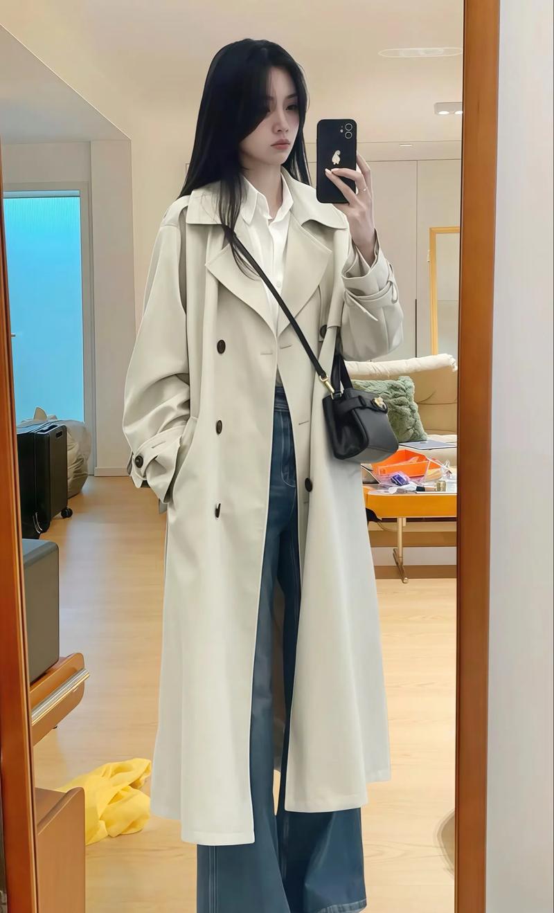 宽松中长款外套怎么搭配图片