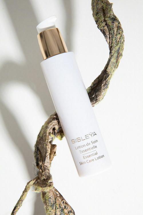 希思黎植物焕白洗面奶