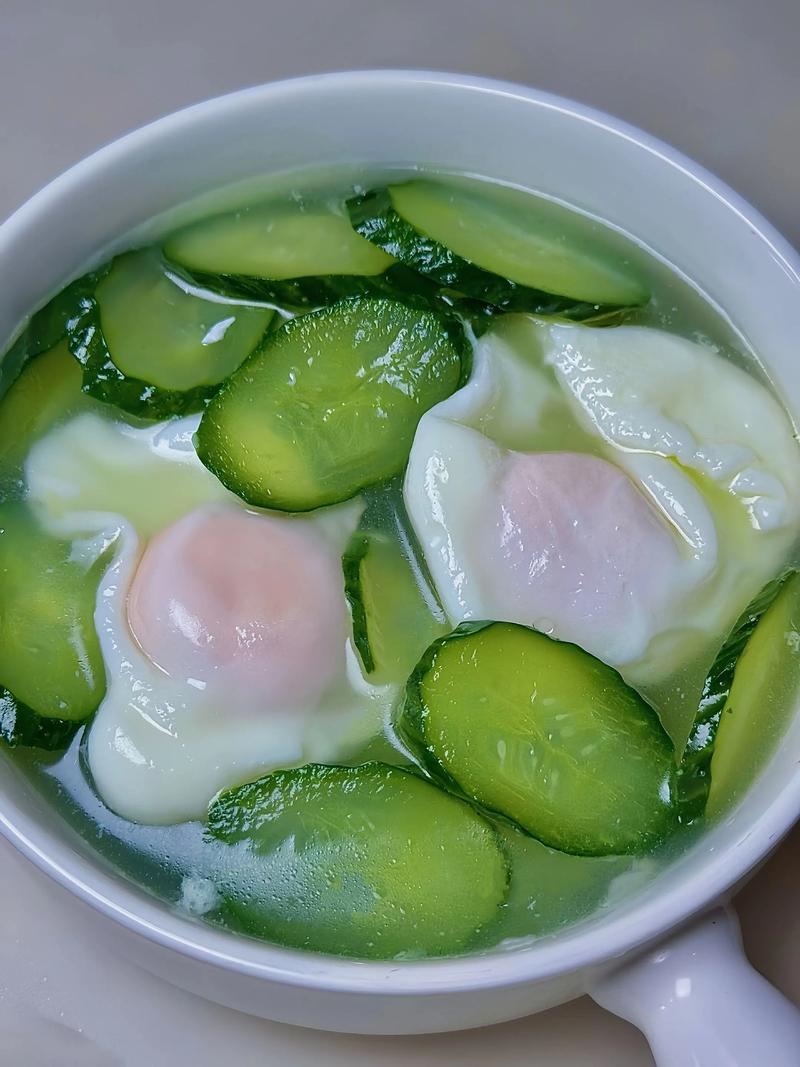 黄瓜鸡蛋减肥可以喝什么