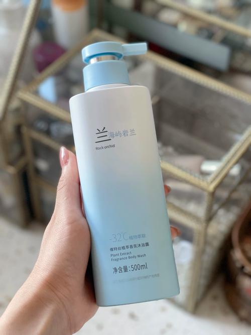 思亲肤蜂蜜泡沫洗面奶