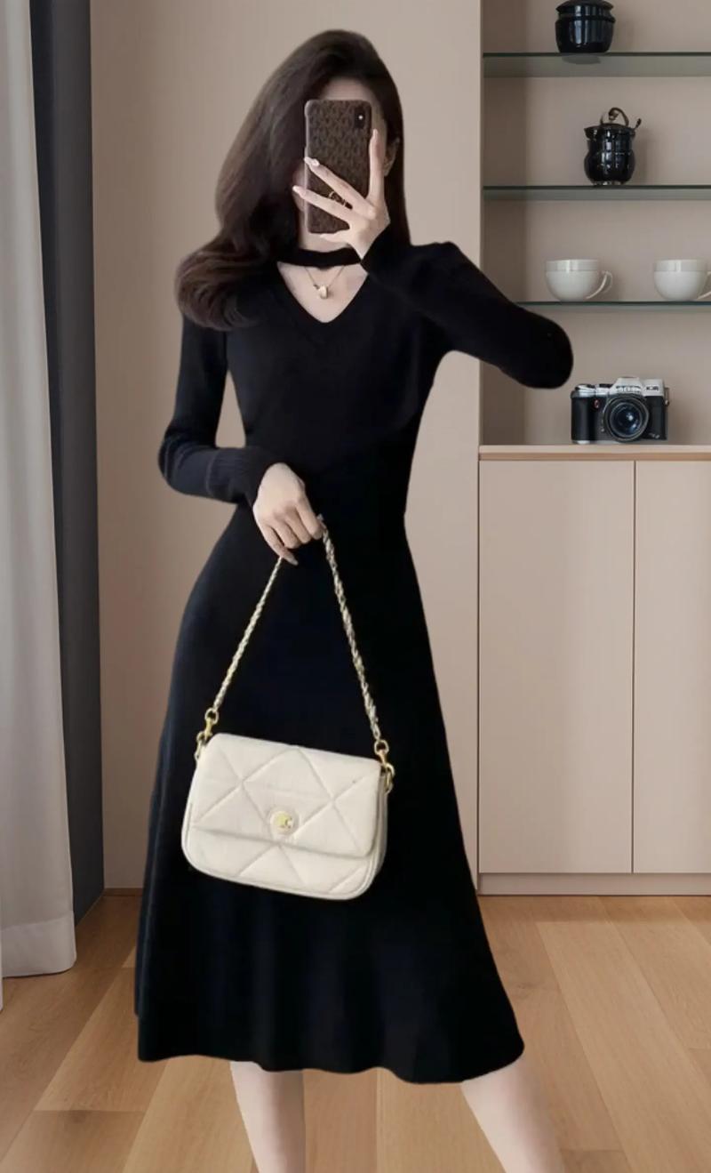 冬天长黑裙怎么搭配图片女