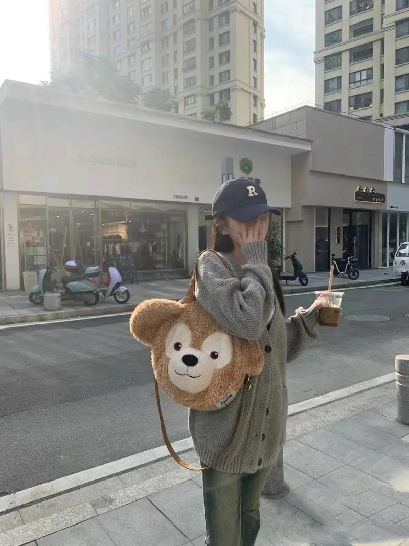 棒球服带帽怎么搭配图片