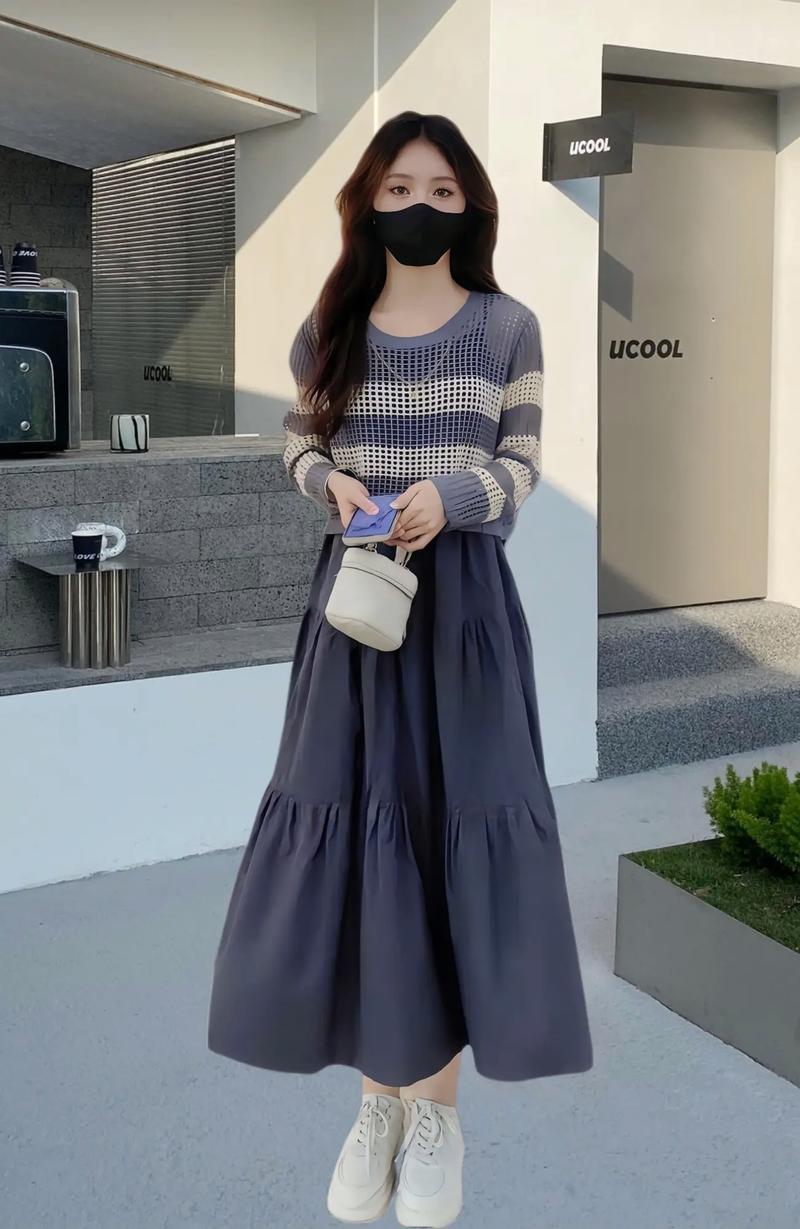 针织的连衣裙怎么搭配衣服好看图片