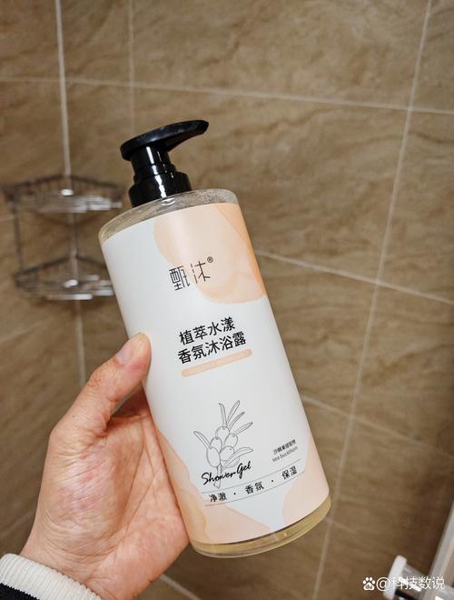 不用洗面奶直接用喷雾