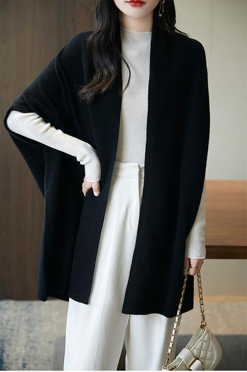 羊毛披肩秋冬怎么搭配图片