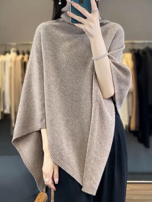 羊毛披肩秋冬怎么搭配图片
