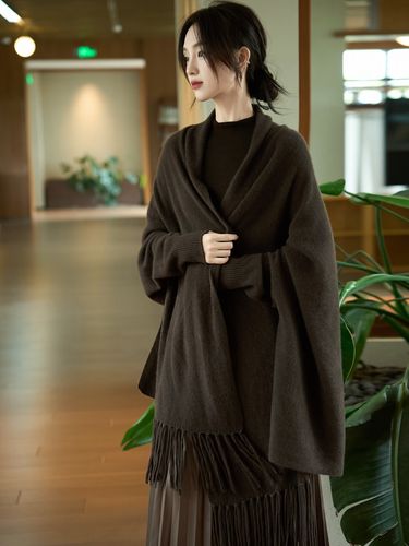 羊毛披肩秋冬怎么搭配