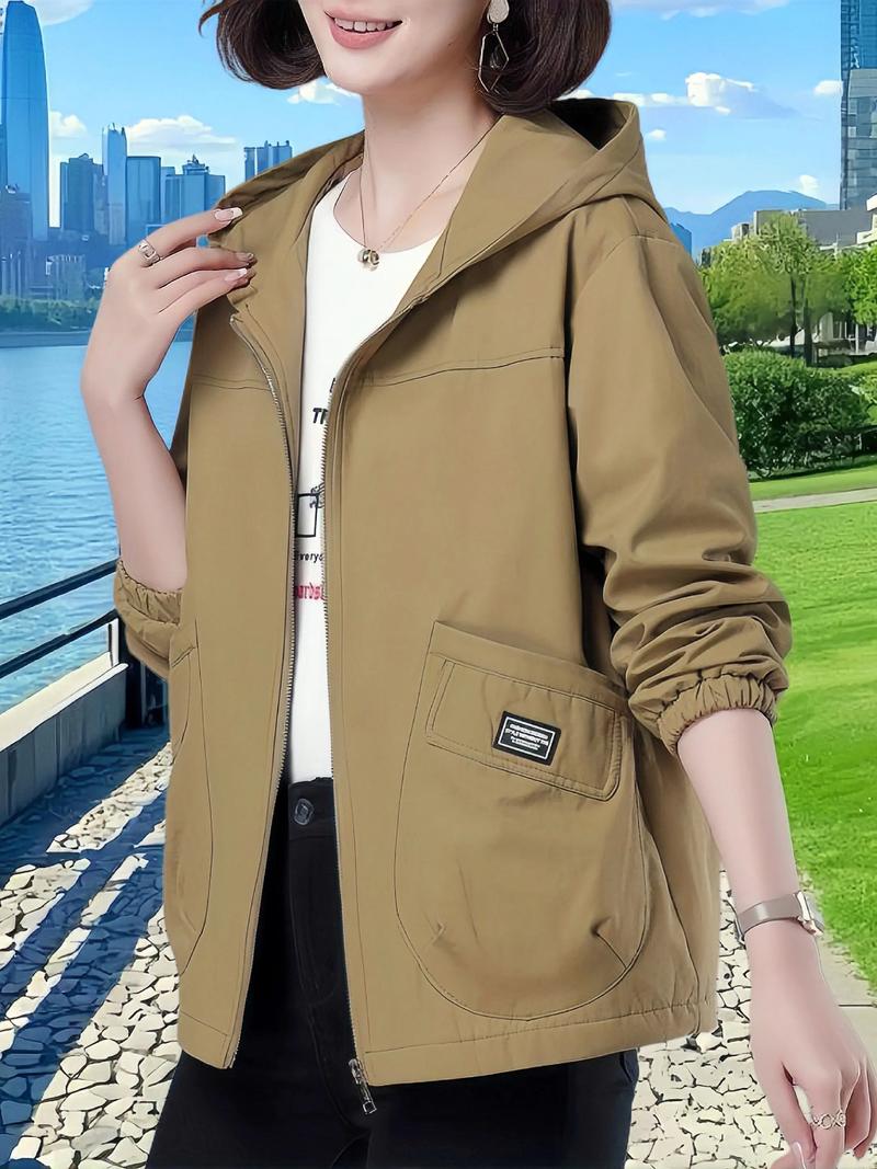 休闲带帽外套怎么搭配图片