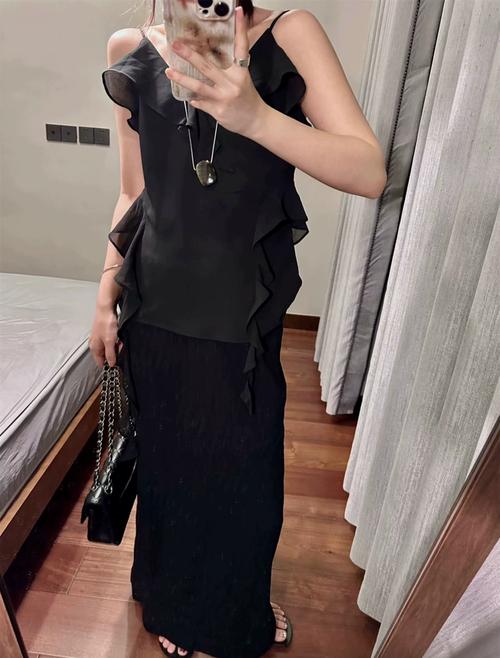 女生黑曜石怎么搭配