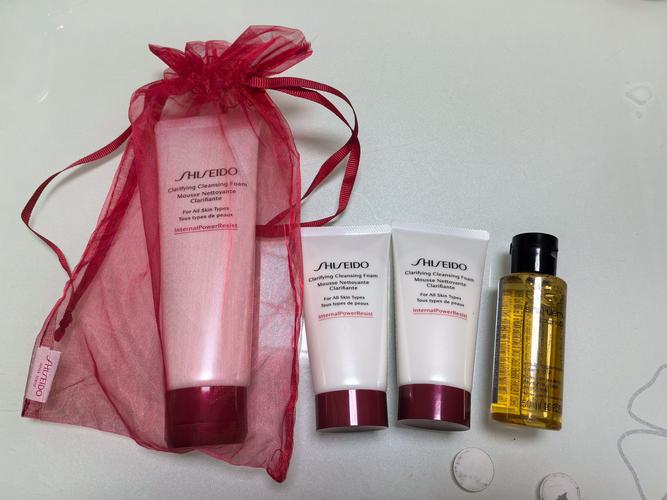 资生堂和婵真的洗面奶