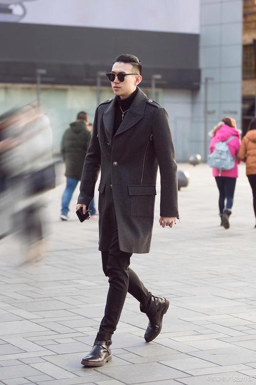 男士风衣配什么鞋