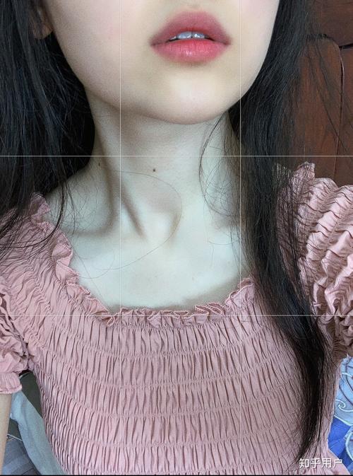 为什么脸白脖子黑