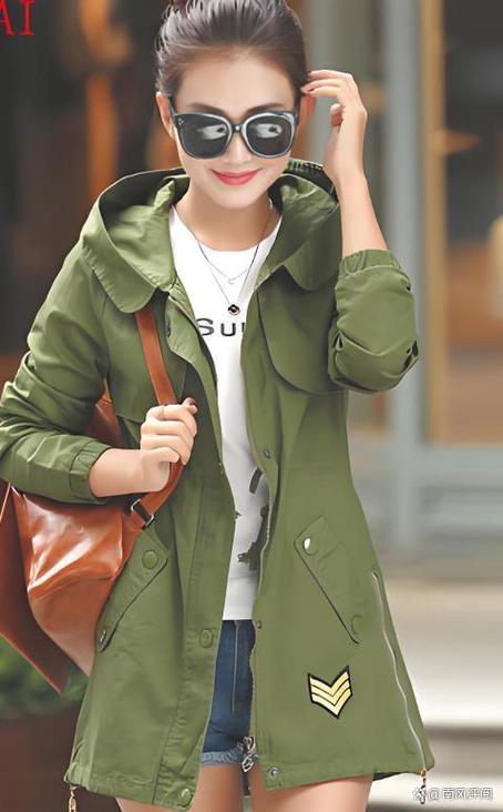 军绿色休闲风衣怎么搭配