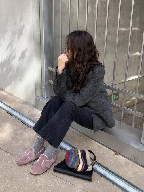 冬季粉鞋子怎么搭配图片