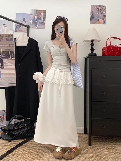 韩系蕾丝裙怎么搭配图片