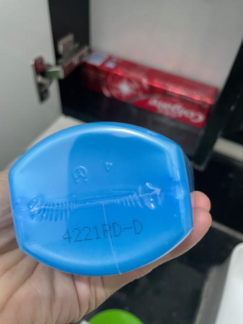 资生堂蓝色洗面奶男生