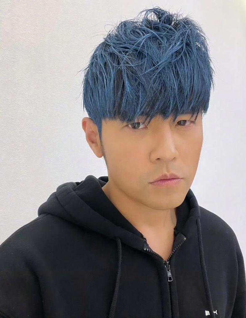 周杰伦是什么发型