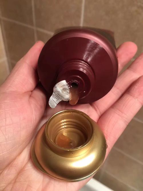 whoo后红色洗面奶