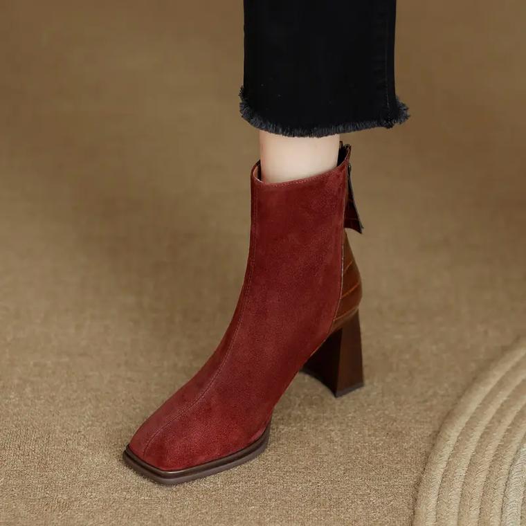 大红色短靴怎么搭配什么裤子好看吗