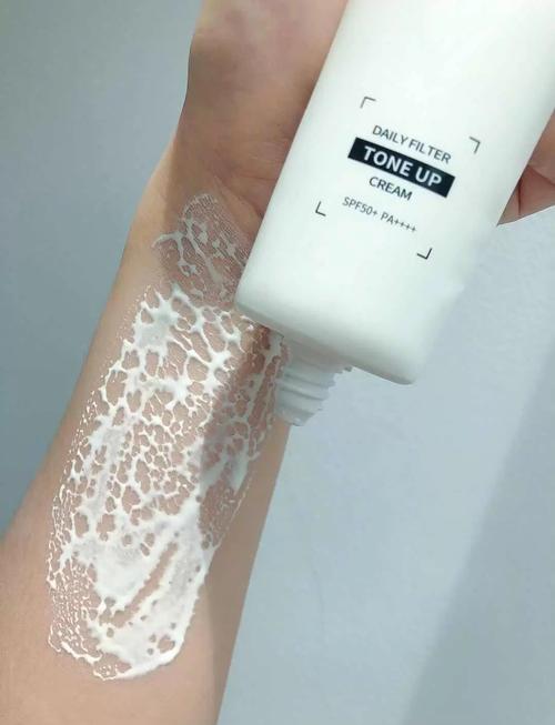 隔离霜用什么涂