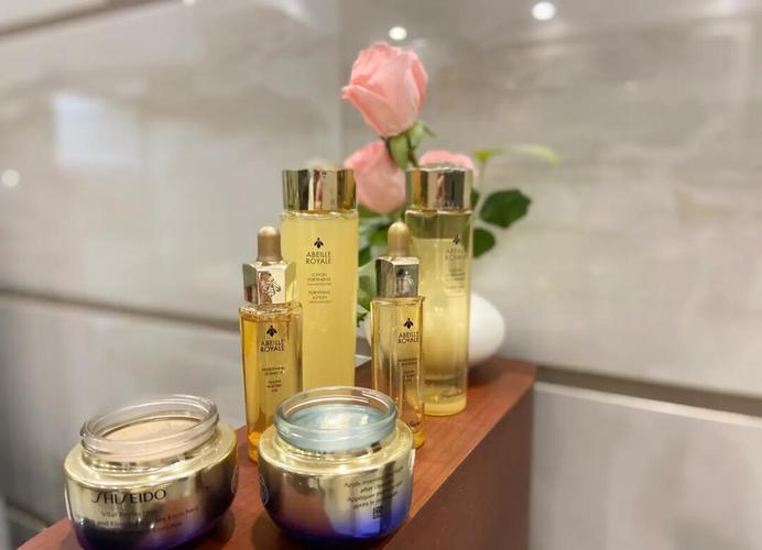 干皮28岁用什么护肤品