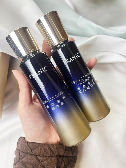 适合20岁的人的护肤品