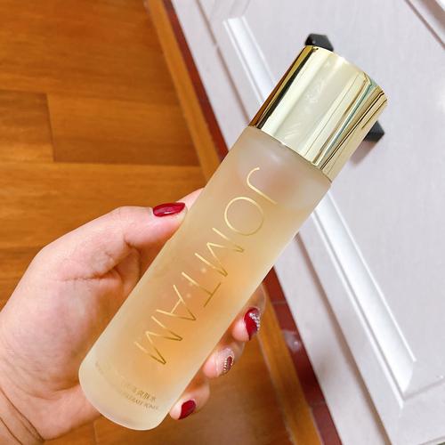 适合20岁的护肤品补水