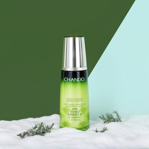 对干燥皮肤用什么护肤品