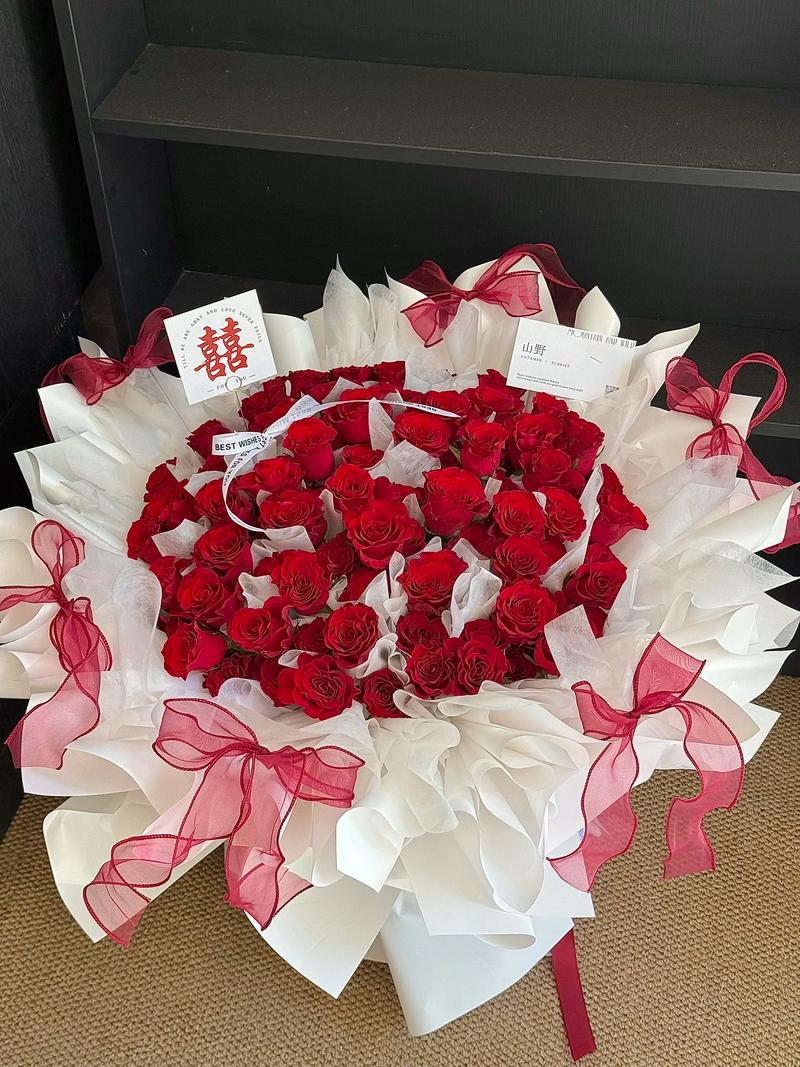 闺蜜结婚送什么花好