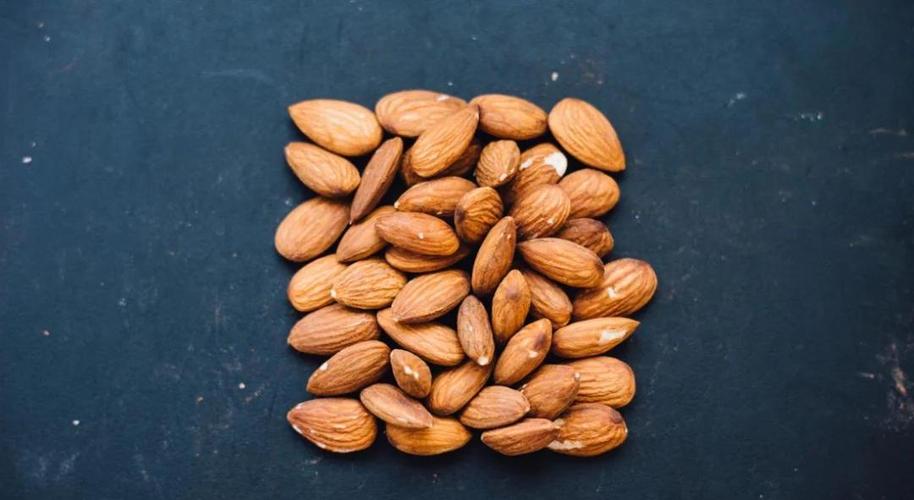 减肥杏仁吃什么样的好