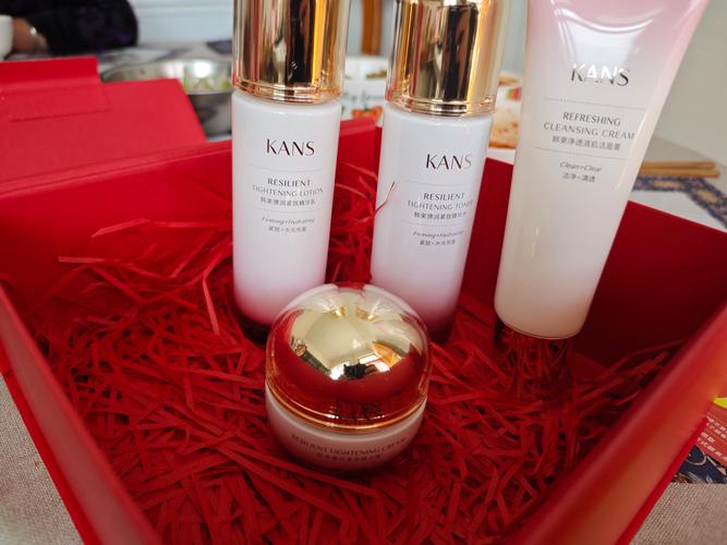 适合50多岁女的护肤品