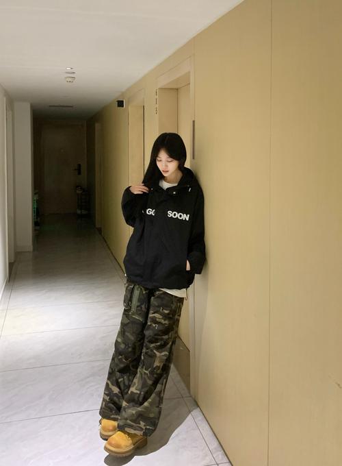 反光衣怎么搭配裤子