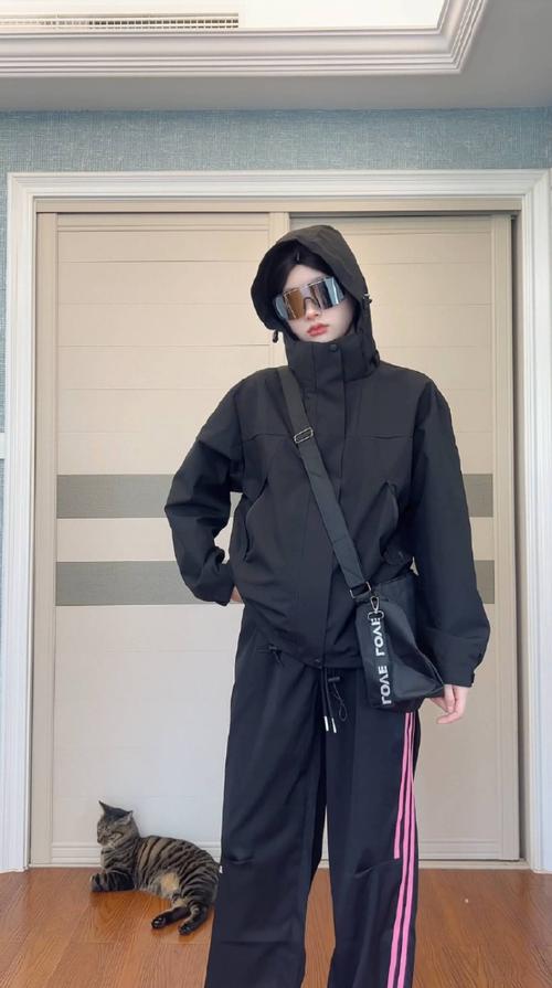 反光衣怎么搭配裤子