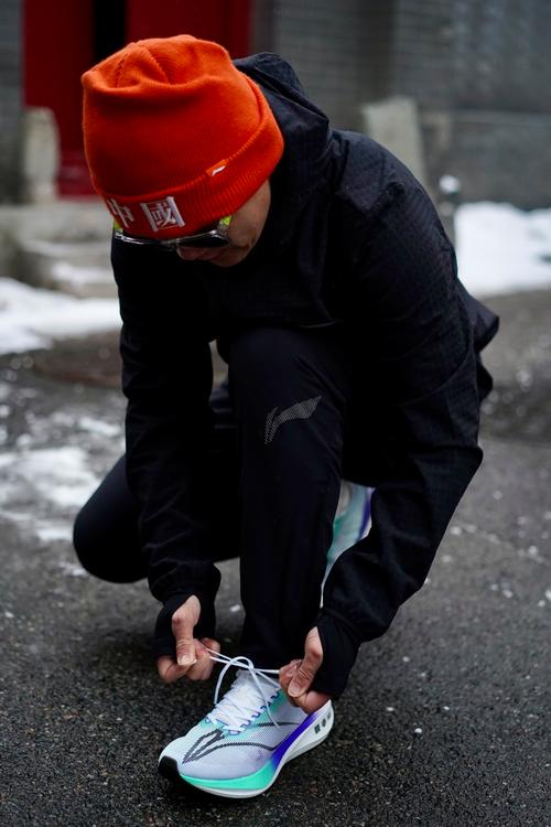 反光衣怎么搭配裤子