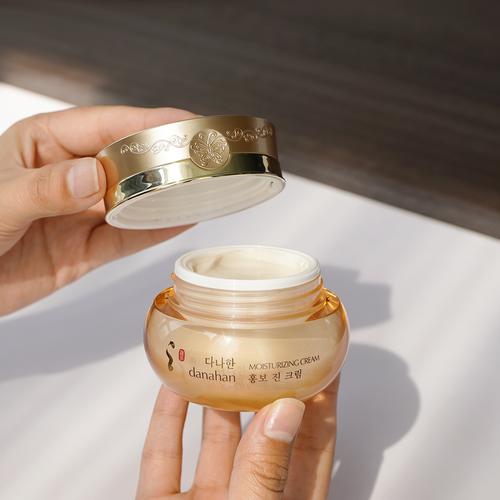 27岁用韩国什么护肤品