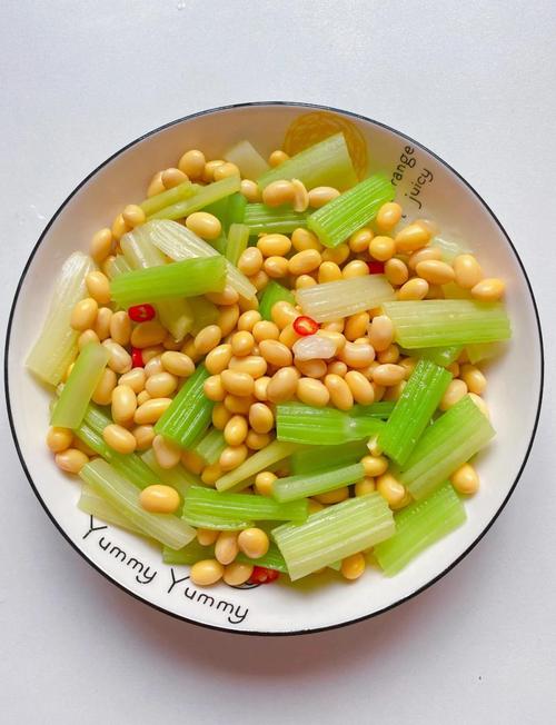 芹菜拌什么减肥